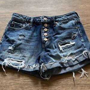 Kancan distressed shorts